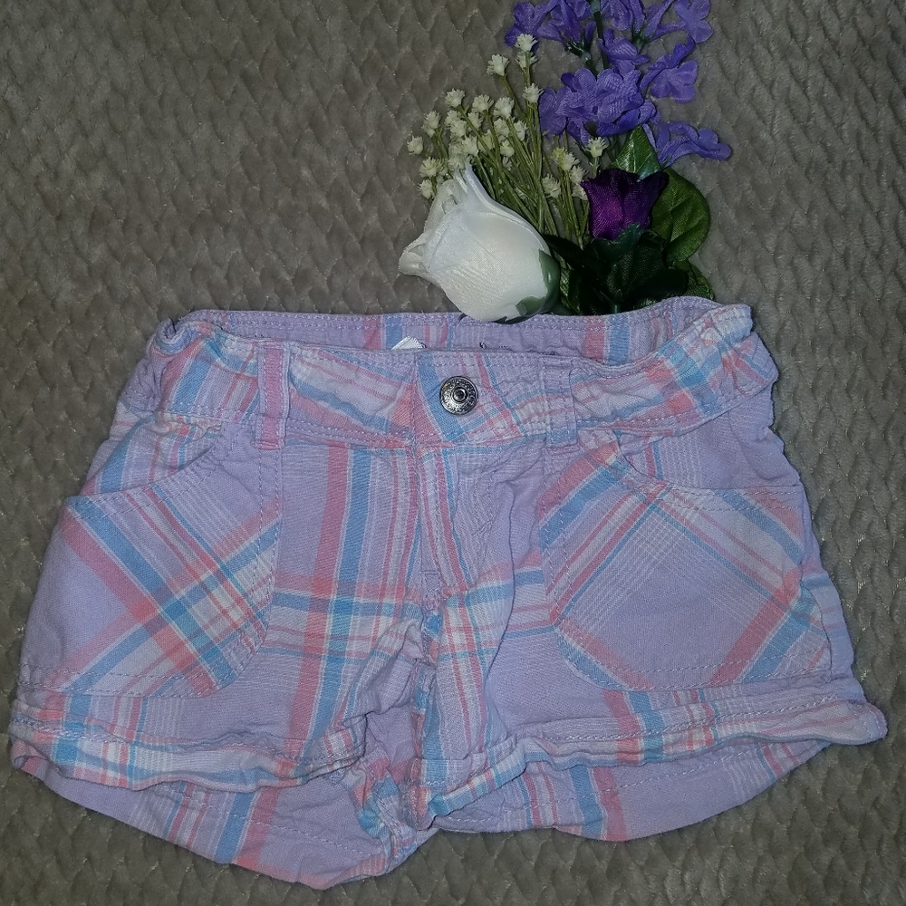 💕 Levi Strauss and Co. Girls Plaid Shorts